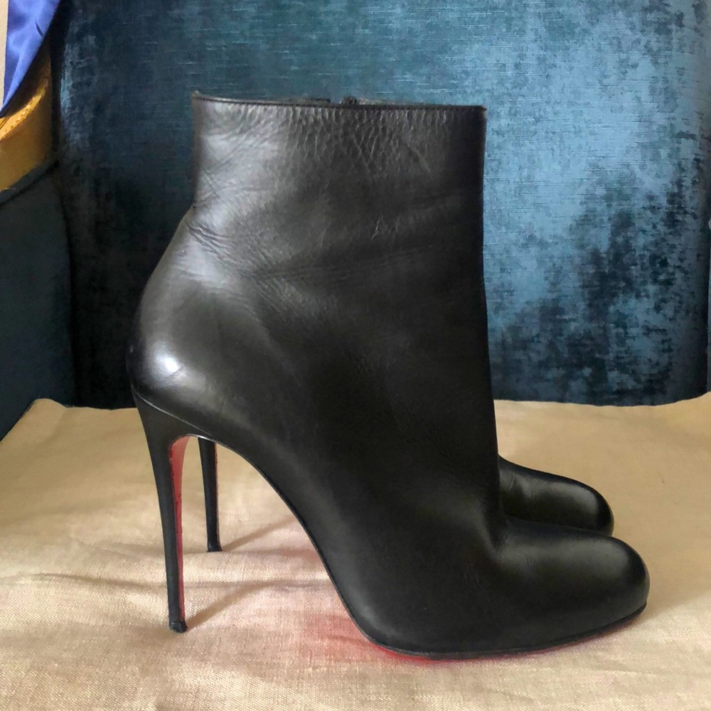 Christian Louboutin FIFI Booty 100 Black 36